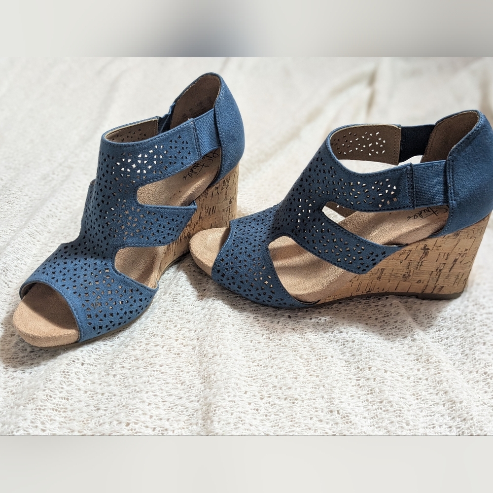 Life Stride, 'Heidi' Wedge- Blue